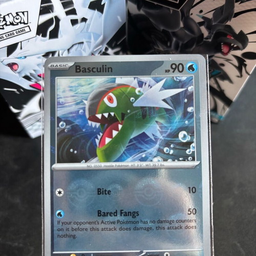 Basculin Card (xWHT 024) White Flare Pokeball new