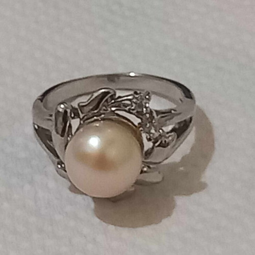 Silver 925 ring new with natural large pearl and zircon