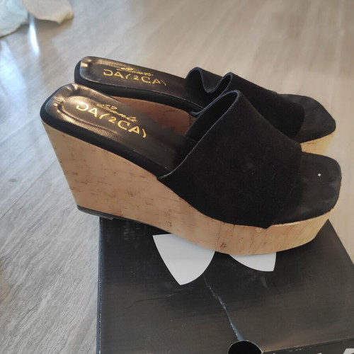 Sante platform sandals like new, black, size 38