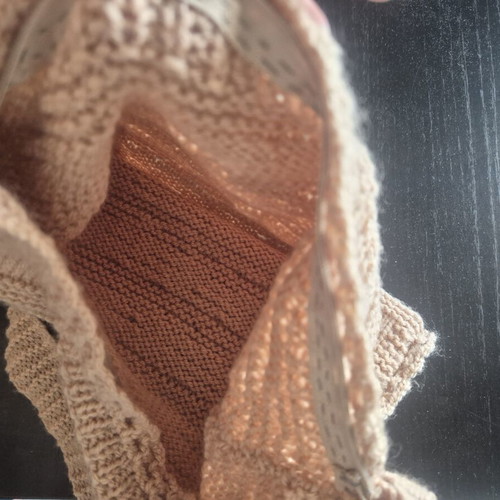 Handmade Knitted Shoulder Bag Type Tagari New, Beige-Camel