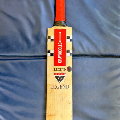 Gray-Nicolls Legend Cricket Bat used with Bag and Extra Grip