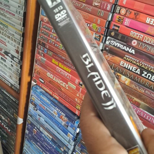 Blade 2 DVD used, action adventure social genre, subtitled