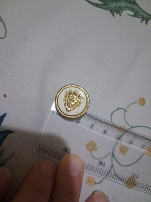 Metal buttons, set of 4
