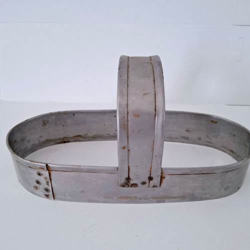 Tserki bakeware used for glossa tis petheras dessert