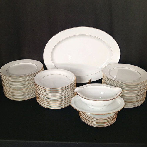 Noritake Japan 5930 Dawn 58-piece dinnerware set white with gold trim