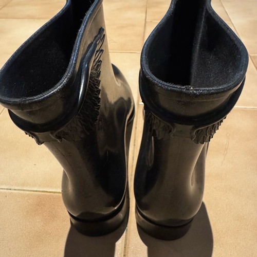 Melissa rain boots new, size 39, black