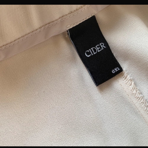 Classic white pants XXL like new with belt