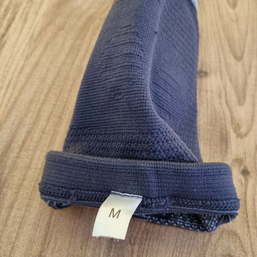 Medical Brace elbow support like new, elastic for epicondylitis in grey