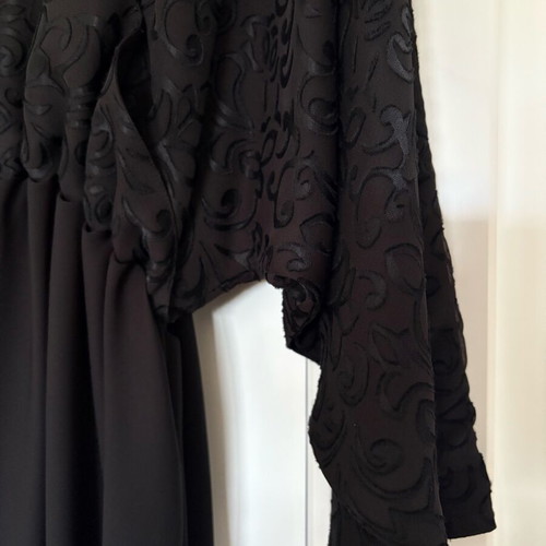 Women's black maxi dress new, size Medium-Large