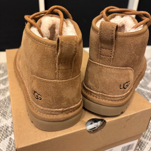 Ugg boots new, size 37, brown