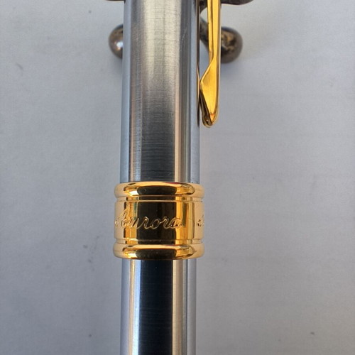 Aurora Magellano Gun pen like new, stainless steel, made in Italy