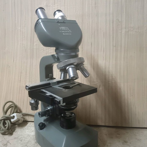 Seiwa Optical Correct binocular microscope used, vintage, made in Japan
