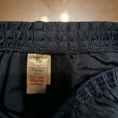 Set of 4 used sports shorts for 9-year-old boy