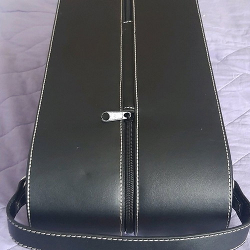 Wine bottle case used, leather with two glasses