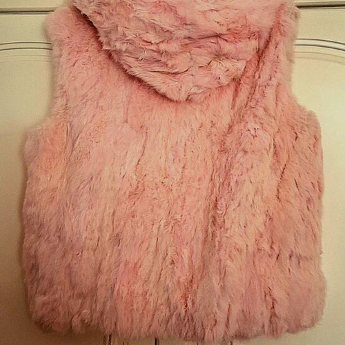 Fur vest women's used, pink with hood, size L