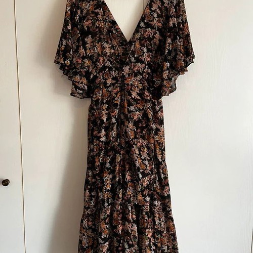 Zara Boho Flowy Maxi Dress like new, floral black multicolor