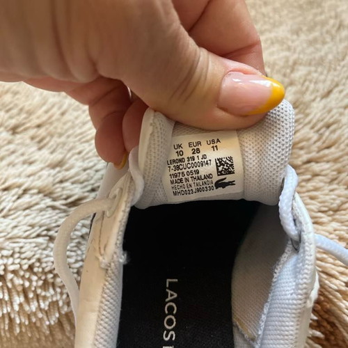 Lacoste kids sports sneakers used, size 28, black and white