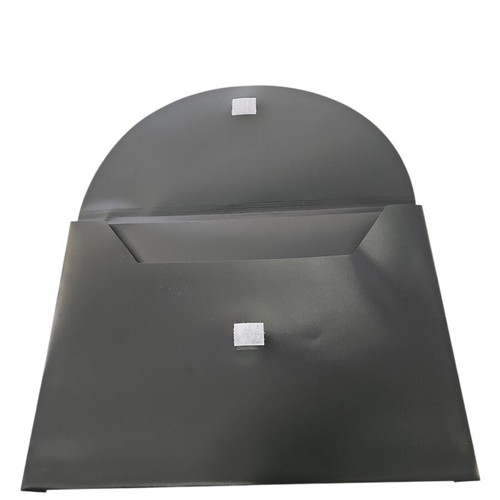 Plastic folders with snap and flap, pack of 50