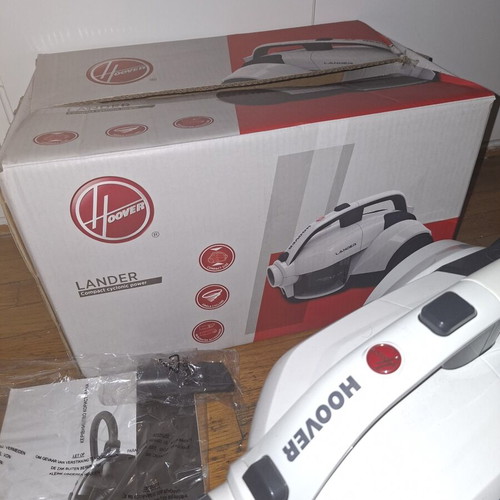 Hoover Lander vacuum cleaner like new