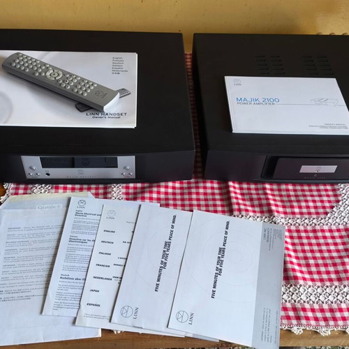 Linn Majik Kontrol/Majik 2100 preamplifier and power amplifier set like new