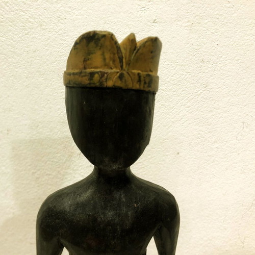 Wooden sculptures woman and man from Banjarjuga like new, hand carved