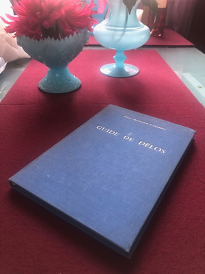 Guide de Délos book used, hardcover, French