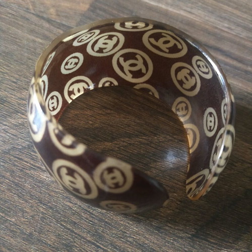 Brown bracelet used