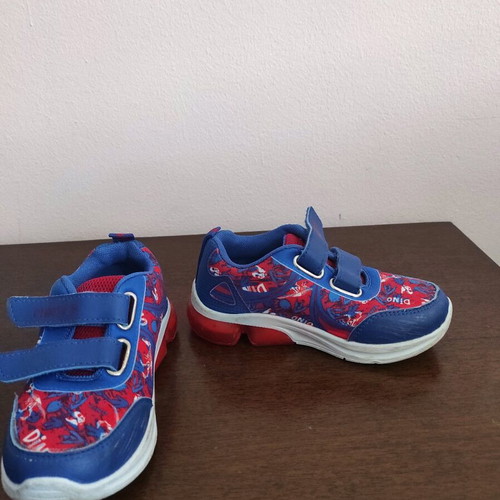Children's shoes used, size 27, blue and red with dinosaur design