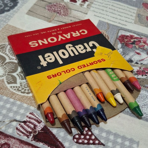 Vintage Crayolet No. 32 crayons used, full box of 12 by Binney & Smith