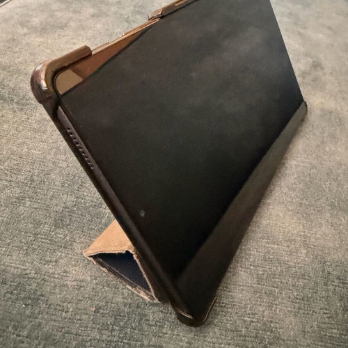 Tablet Samsung A7 Lite μοντέλο 2021 σαν καινούργιο με θήκη stand