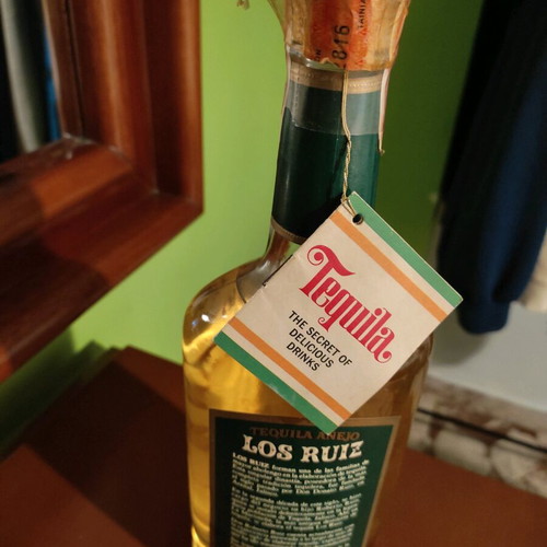 Los Ruiz tequila new, rare, sealed 70s
