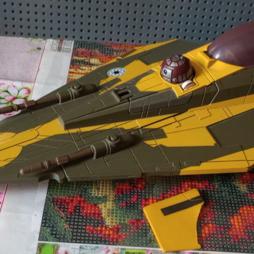 Star Wars Anakin Skywalker Starfighter Clone Wars used with two extra figures