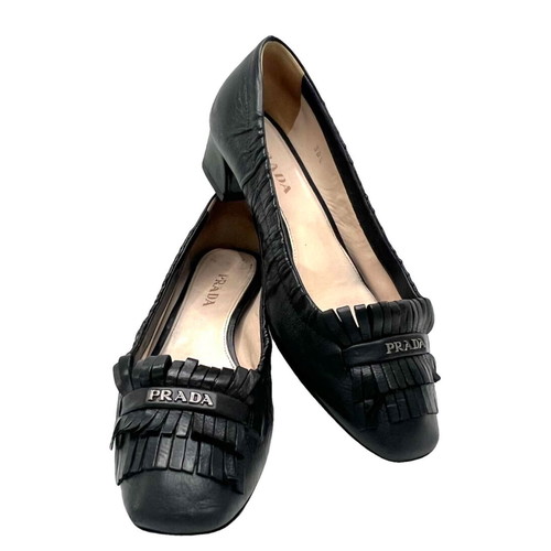 Prada leather mid heels used, size 38.5, black