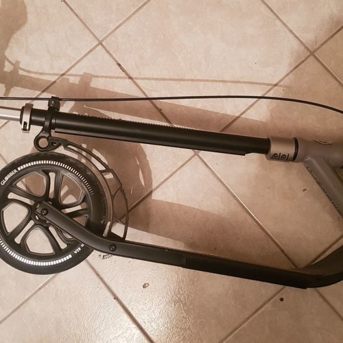 Globber One NL 230 Ultimate scooter used, children's two-wheel