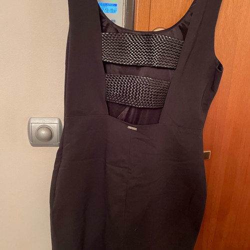 BSB black dress size L like new, elastic fabric