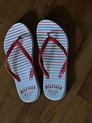 Tommy Hilfiger sandals used, size 37-38, white and red