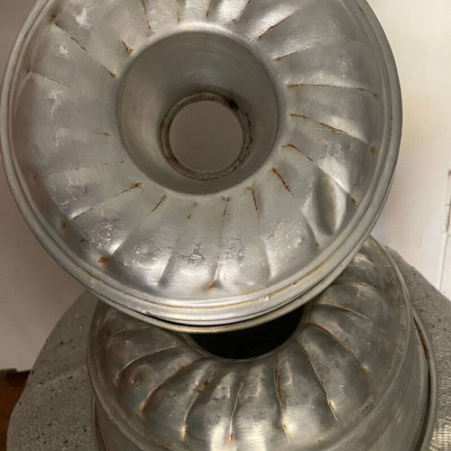 Cake pans used, set of 2 with diameters 24 and 25 cm