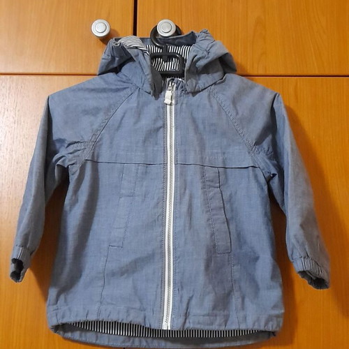 H&M toddler windbreaker jacket with hood, size 1.5-2 years