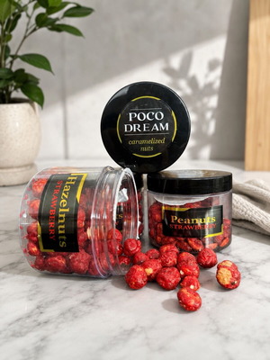 Poco Dream Hazelnuts and Peanuts with Strawberry Flavor