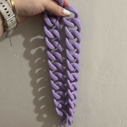 Bag chain like new, purple, acrylic