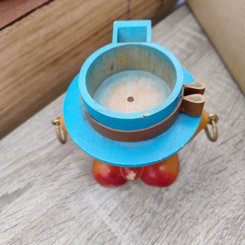 Wooden vintage toy used, height 11 cm