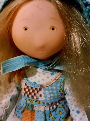 Vintage Holly Hobbie Carrie vinyl doll 29 cm used