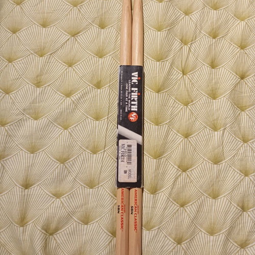 Vic Firth American Classic 5BN drumsticks new, nylon tip