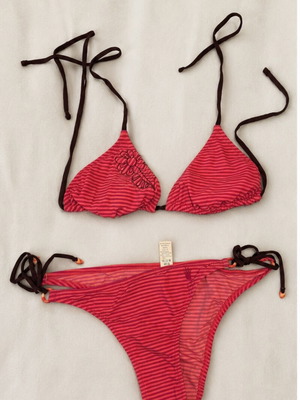 Triumph bikini pink