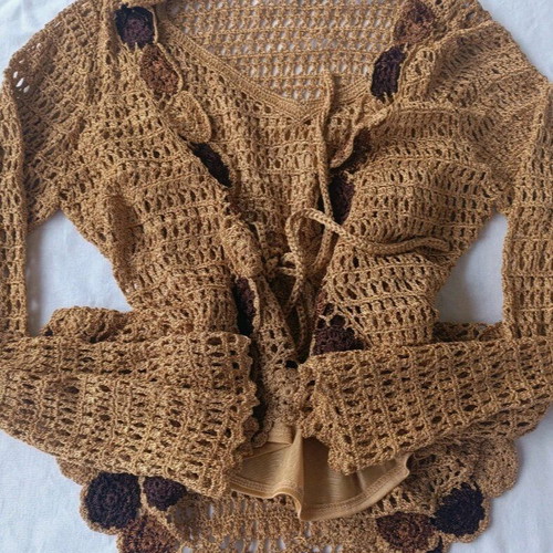 Angela Nicole crochet top and cardigan set, size Medium, like new