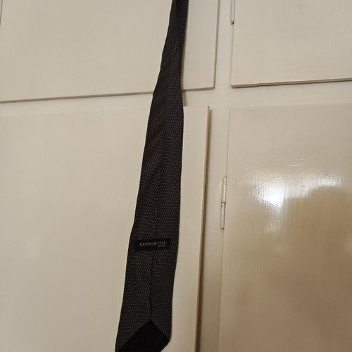 Kenneth Cole New York men's silk tie gray new