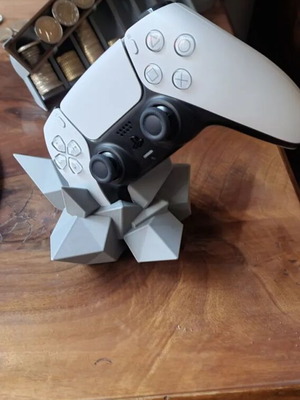 PS5 Controller Stand Crystal Shape made-to-order
