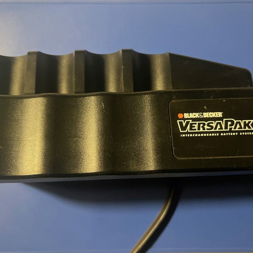 Black & Decker VersaPak VP650 cordless battery saw used with 4-slot charger