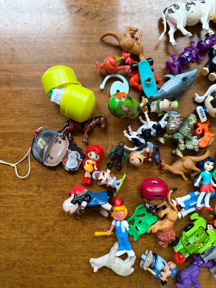 Kinder Surprise figures used, pack of 60… - € 9,99 - Vendora.cy