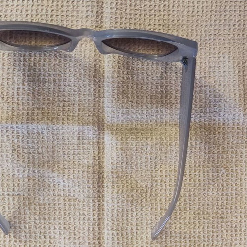 Solo-Solis NDL6057 sunglasses new, gray transparent frame